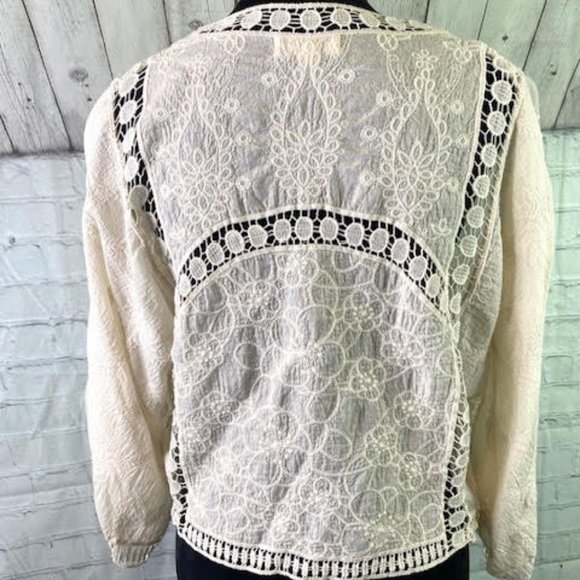 Black Swan Cream Lace Crop Top | Women Size 8 - Picture 4 of 6